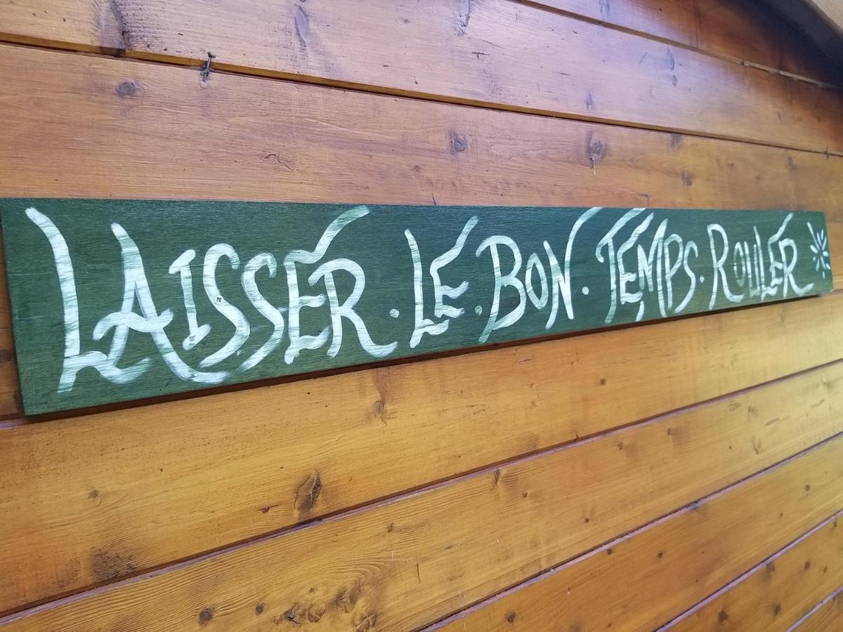 Le Chalet Des Pins Hotel Rougeou Esterno foto